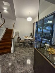 Sunrise Avenue (D28), Terrace #504475551